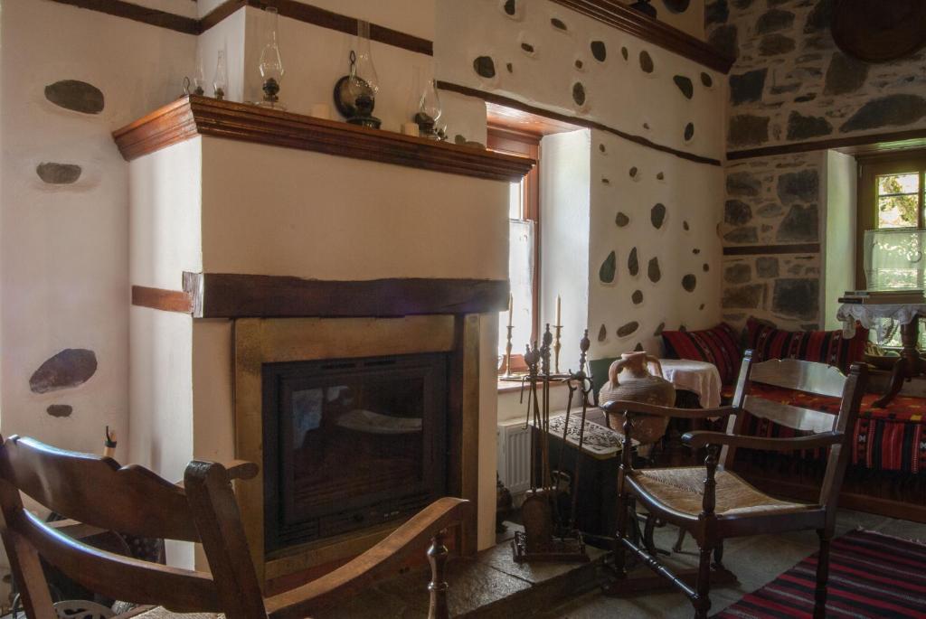 Viraggas Traditional Hotel Vrásztama Kültér fotó